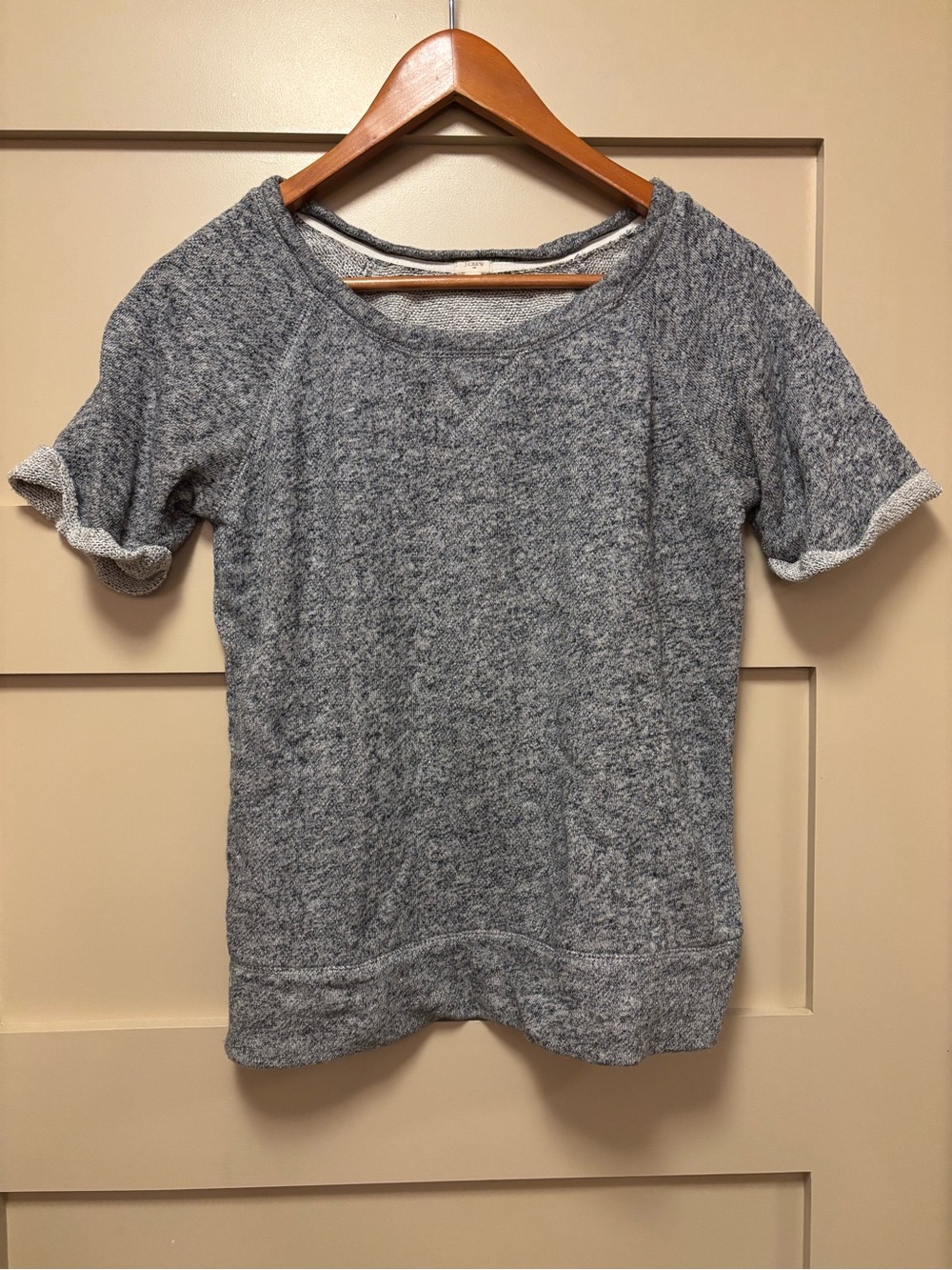 J. CREW Short Sleeve Sweatshirt Heathered Grey Raw Cuff Sport Raglan Top